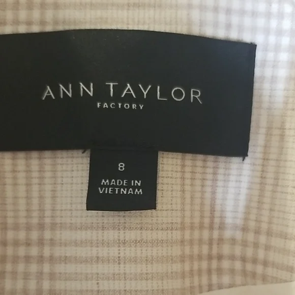 Ann Taylor Cream Wrap Blazer with Shawl Lapels - Picture 2 of 7